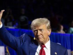 Bertemu dengan Para Staf Baru Pemerintahan Trump yang Akan Membentuk Kebijakan Kunci AS Mulai Tahun 2025