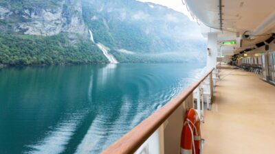 10 Hal yang Saya Lakukan Setiap Berlayar: Pengalaman Kerja di Kapal Pesiar dan Menjadi Penumpang