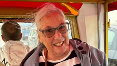 Perjalanan Seumur Hidupku: Transformasi Hidup di Kamp Wanita Dewasa di Perancis