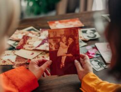 Merindukan Momen Spesial: Penyesalan Atas Ketidakpuasan Penampilan di Masa Kecil