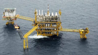 Menata Dasar untuk Rencana ‘Borong, Sayang, Borong’ Trump