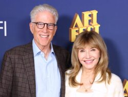 Ted Danson Bersyukur Tidak Bertemu Istrinya Lebih Awal: Kisah Cinta yang Terlambat