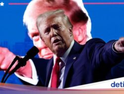 Siap-siap Perang Dagang! Trump Mau Tambah Pajak 10-25% buat China-Meksiko