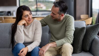 Tiga Tahun Menikah Tanpa Mengganti Nama Belakang, Semakin Kurang Ingin