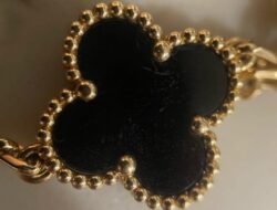Mengenali Keaslian Perhiasan Van Cleef & Arpels: 4 Tanda Jelas dari Sebuah Barang Palsu