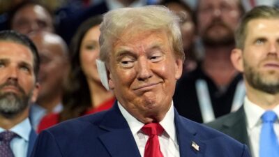 Trump Mendorong Wayne Gretzky untuk Maju sebagai Calon Perdana Menteri Kanada karena Justin Trudeau Berada di Ambang Kehilangan Kekuasaan