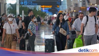 Libur Nataru, Penumpang di Bandara Soetta Diprediksi Tembus 180 Ribu/Hari
