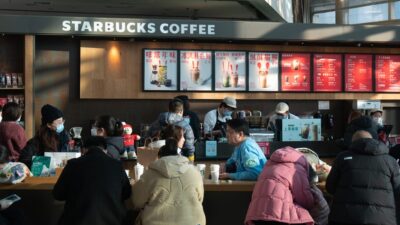 Rencana pemulihan Starbucks terbukti berhasil