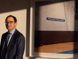Jon Gray dari Blackstone Membahas Dampak DeepSeek pada Investasi Data Center Lebih dari $100 Miliar