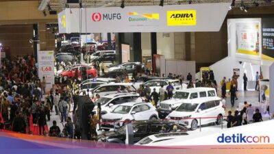 Kelas Menengah Turun Kasta, Industri Otomotif Hadapi Masa Sulit