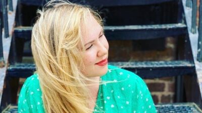 Berhenti dari Aplikasi Kencan, Dia Mengadakan Acara Mixer dan Ratusan Single Datang!