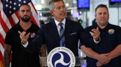 Keterlambatan Penerbangan FAA Akan Semakin Parah di Tengah Pemerintahan Terhenti